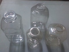 生产塑料杯、水瓶塑料模具及产品加工生产