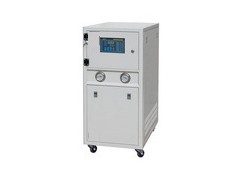 供应塑胶水冷冷冻机，高配置冷水机，高品质模温机，价格便宜。