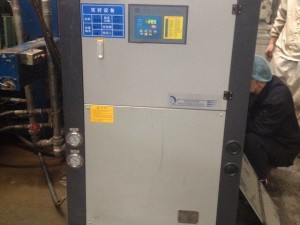 BS风冷式冷水机，上海水冷式冷水机，BSL螺杆式冷水机