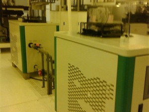 上海箱式冷水机组，上海低温冷水机，大型BS螺杆式