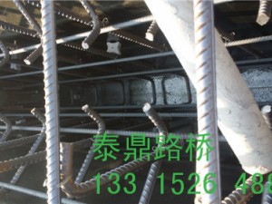 隔离墩钢模具供应商/隔离墩钢模具生产直销