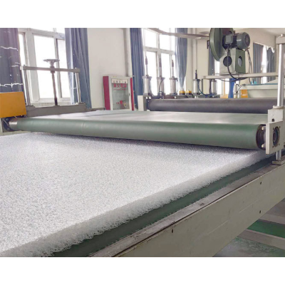 供应 POE喷丝床垫生产设备 POE弹性体床垫挤出生产线